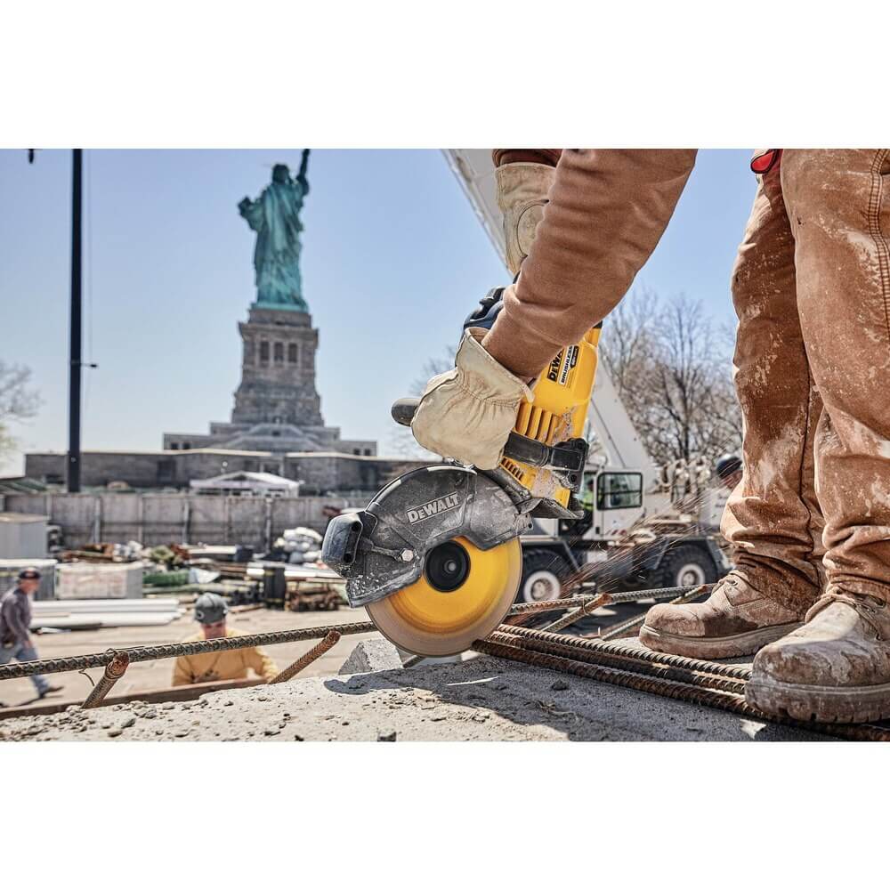 DEWALT DCS690X2 FLEXVOLT® 60V MAX* CORDLESS BRUSHLESS 9 IN. CUT-OFF SAW KIT