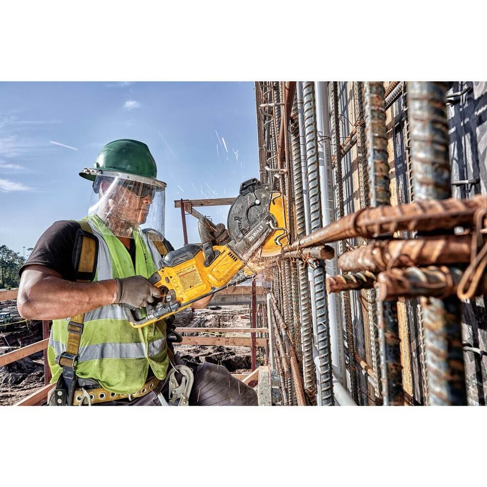DEWALT DCS690X2 FLEXVOLT® 60V MAX* CORDLESS BRUSHLESS 9 IN. CUT-OFF SAW KIT