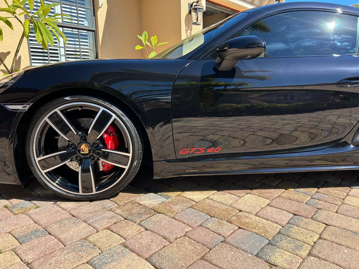 "GTS" Door Vinyl Logo Emblems for Porsche Vehicles (Boxter, Cayman, 911, Macan, Cayenne, Panamera)
