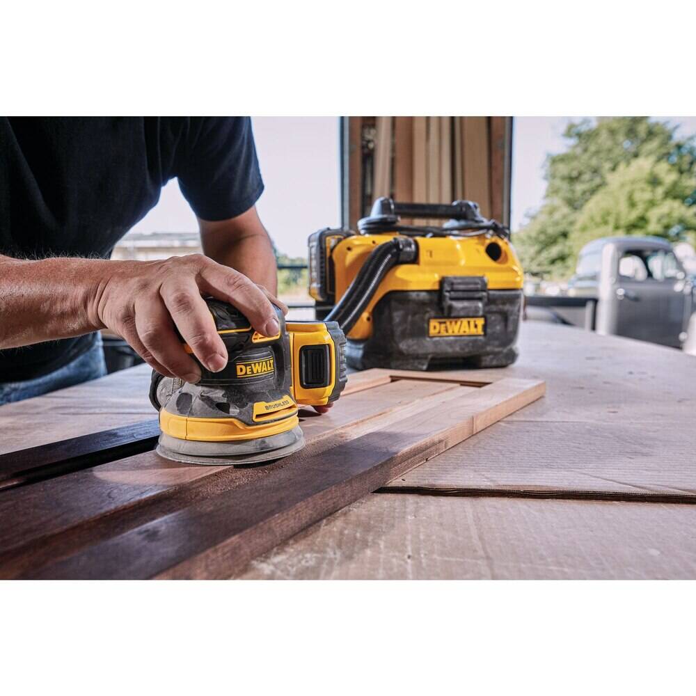 DEWALT DCW210B 20V MAX* Orbital Sander (Tool Only)